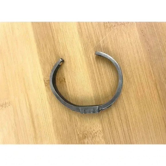 VTG Pewter Dual Hearts Cuff Bracelet Stamped SISK CB16 Unique - Picture 5 of 14